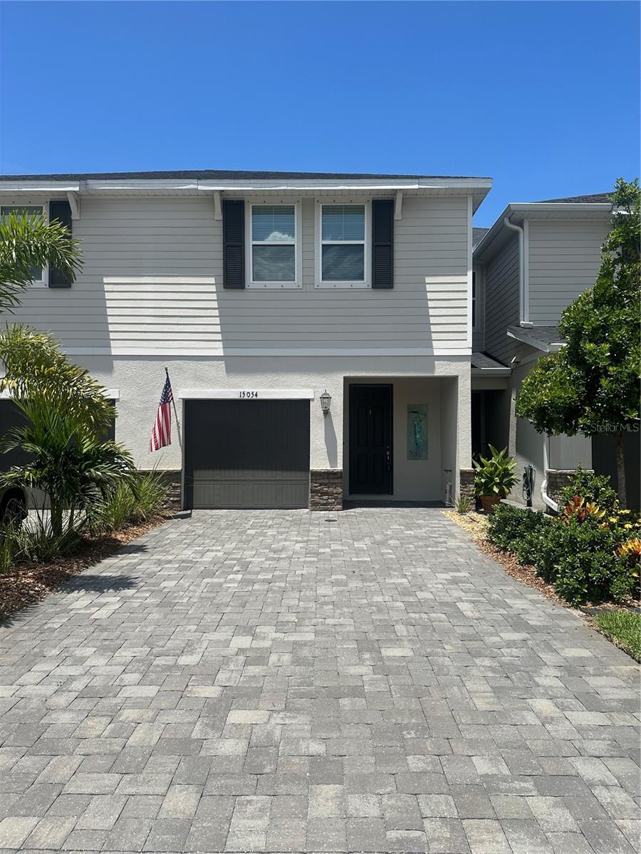 View TAMPA, FL 33613 townhome