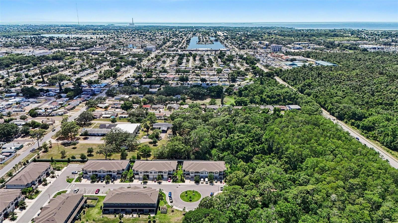 TOWNES/DARLINGTON - Residential