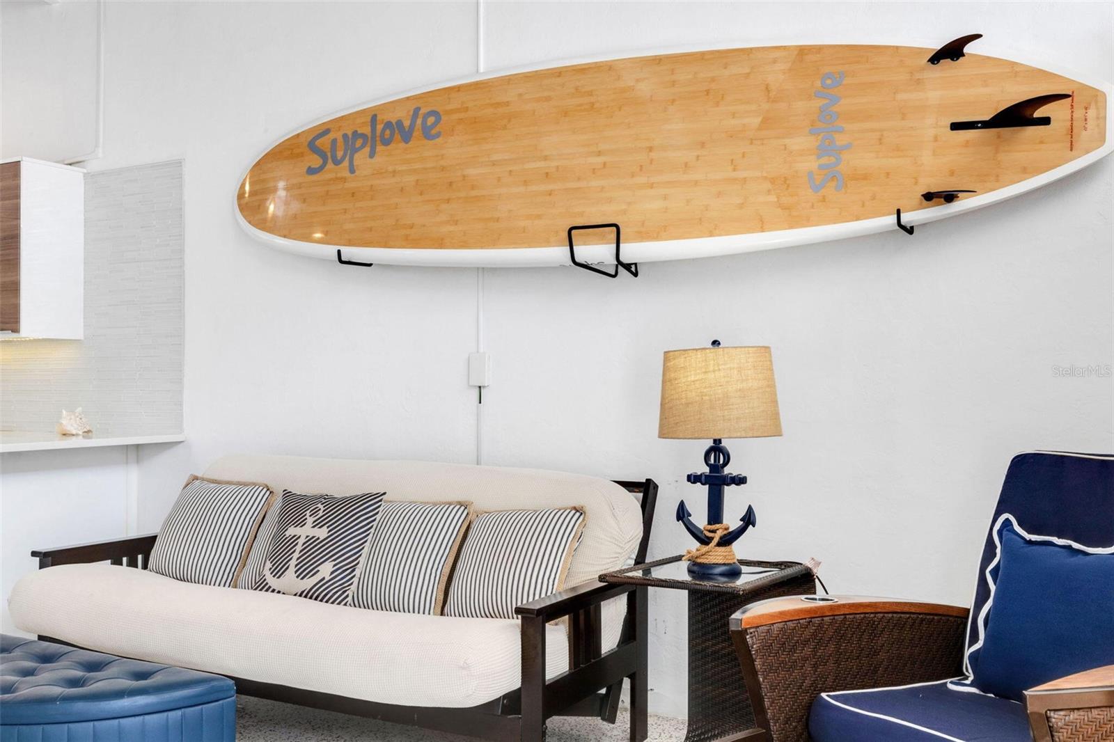 SEA CREST APTS - Residential