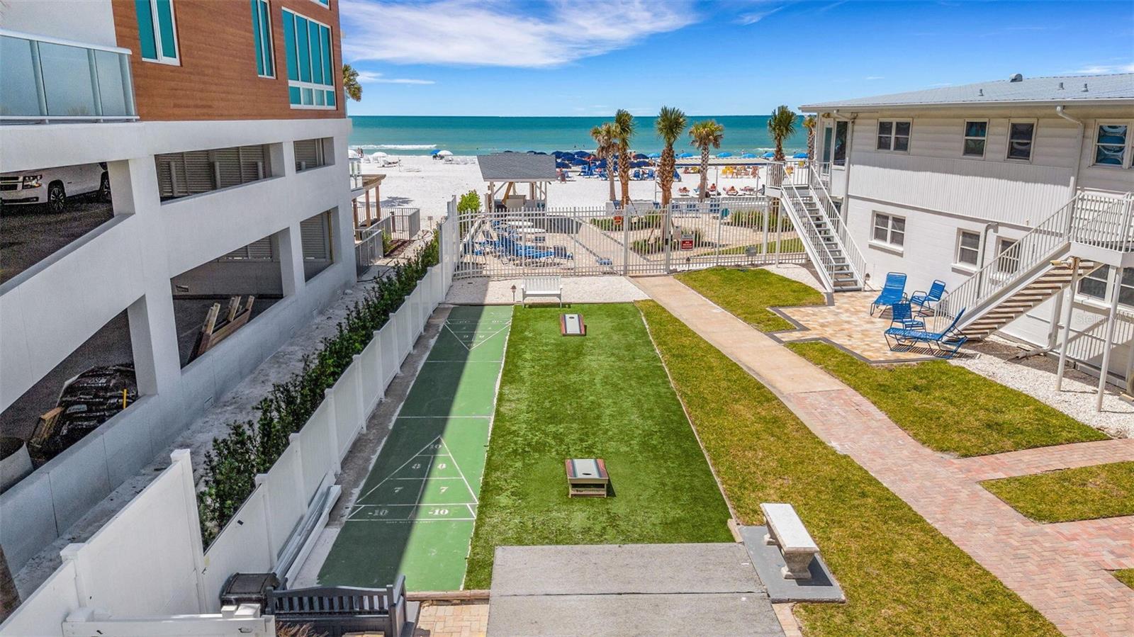 SEA CREST APTS - Residential