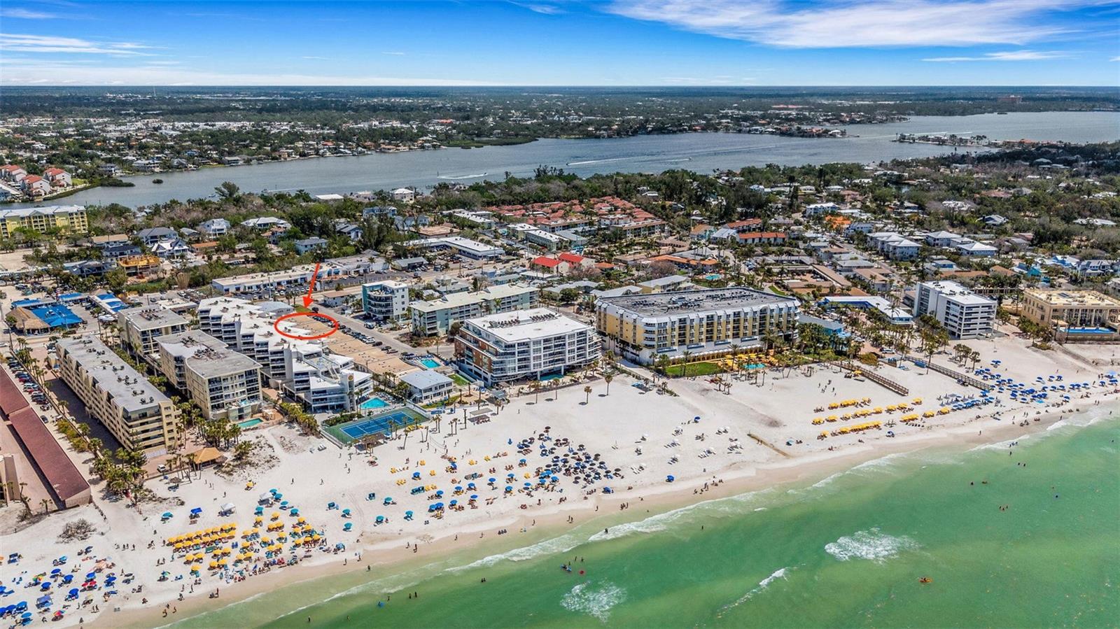 SEA CREST APTS - Residential