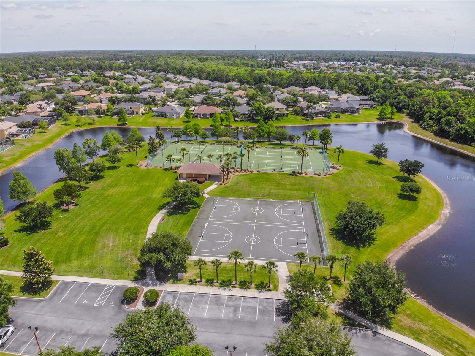 LIVE OAK RESERVE UNIT FOUR - Residential Lease