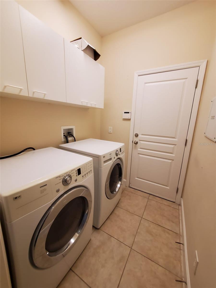 LIVE OAK RESERVE UNIT FOUR - Residential Lease