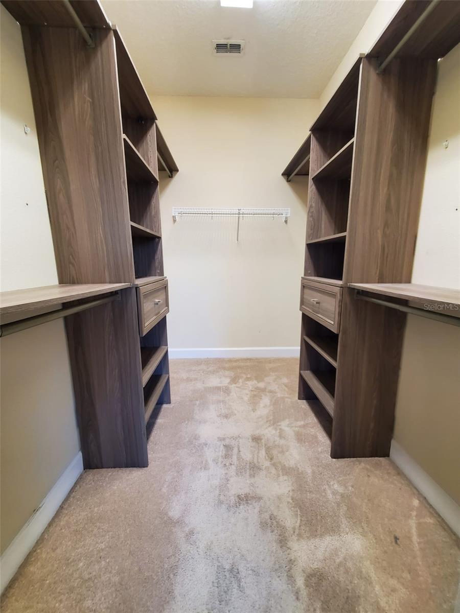 LIVE OAK RESERVE UNIT FOUR - Residential Lease