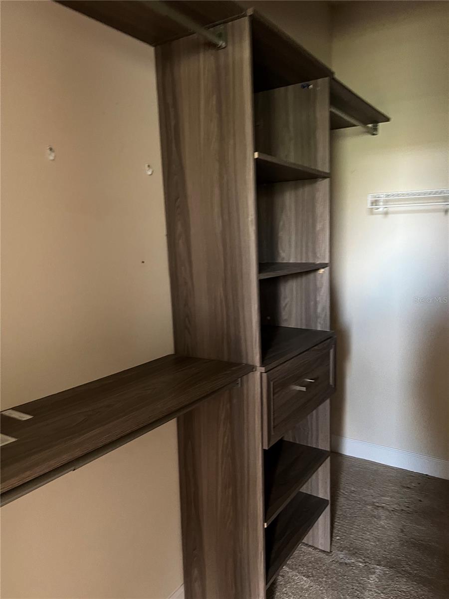 LIVE OAK RESERVE UNIT FOUR - Residential Lease