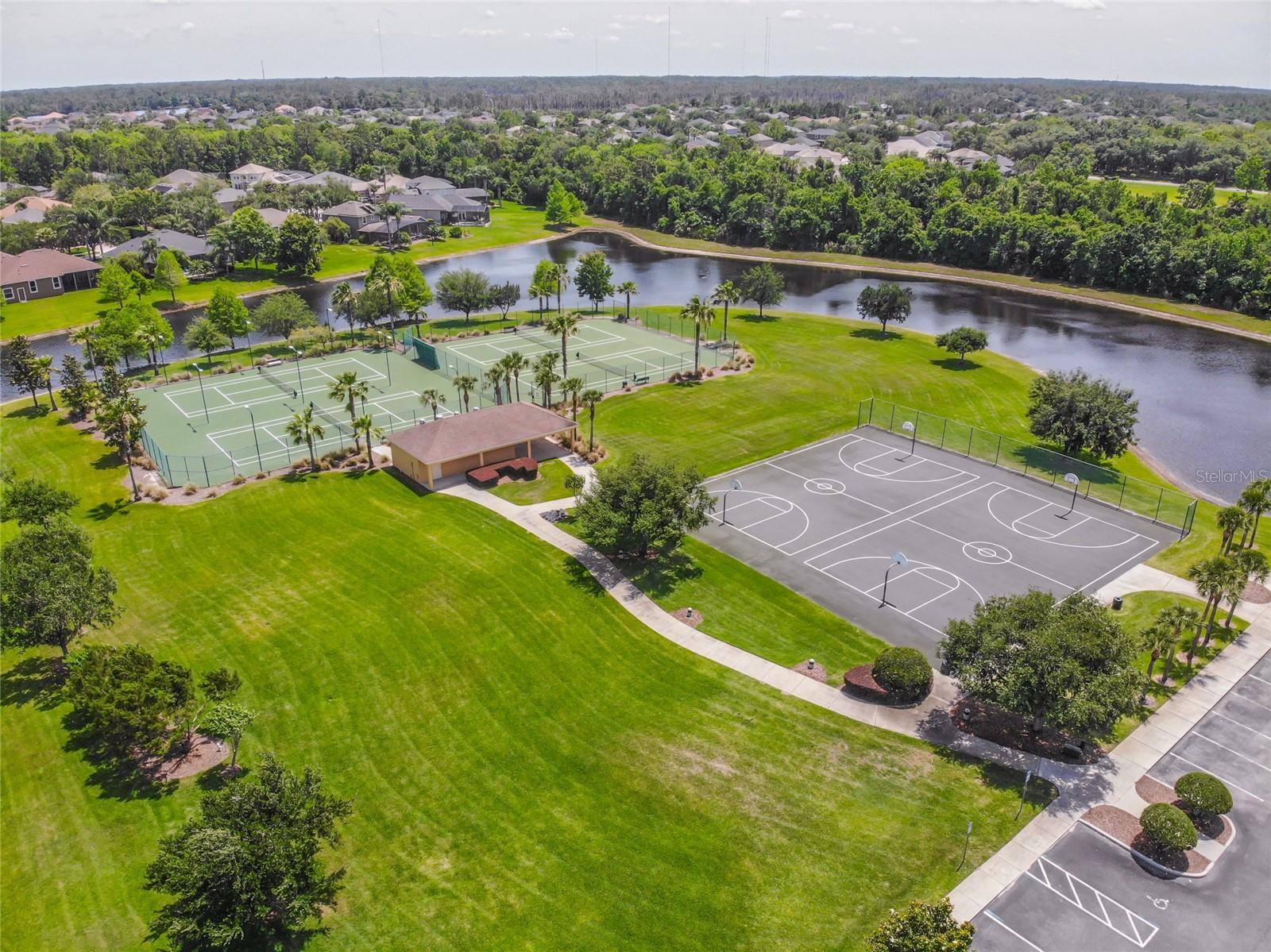 LIVE OAK RESERVE UNIT FOUR - Residential Lease