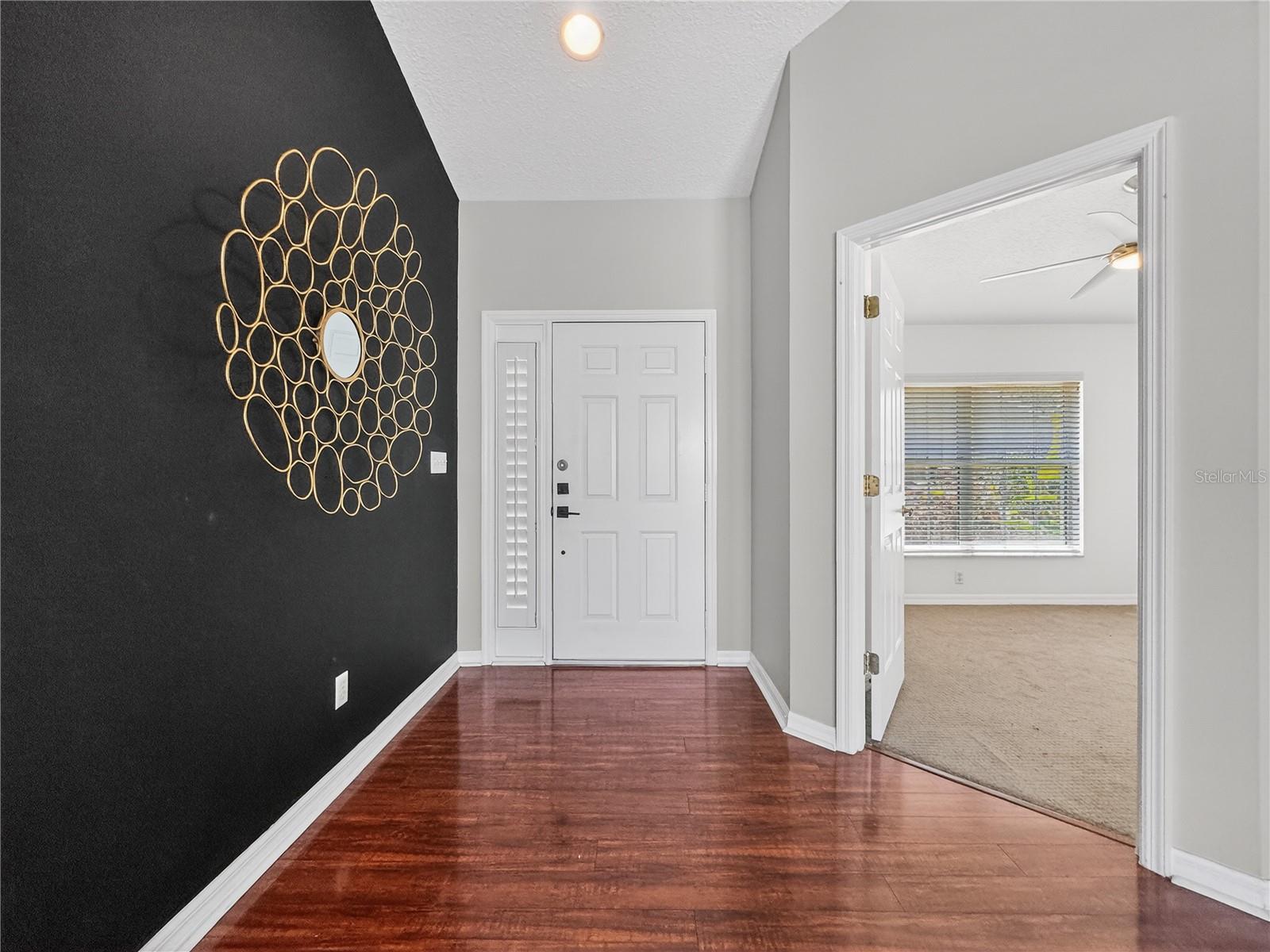 MOUNT DORA CHAUTAUQUA OVERLOOKING MOUNT DORA - Residential