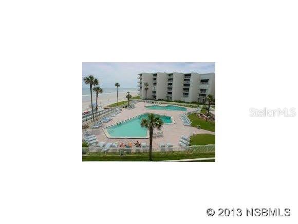 Pelican - Residential