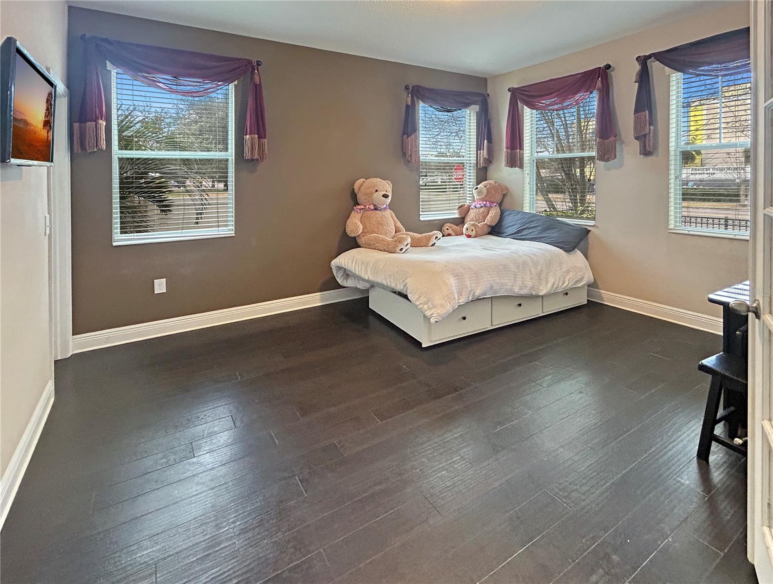 BRUNSON SUB - Residential