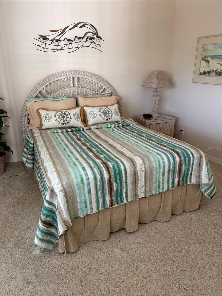 PLAYERS CLUB IV - Residential