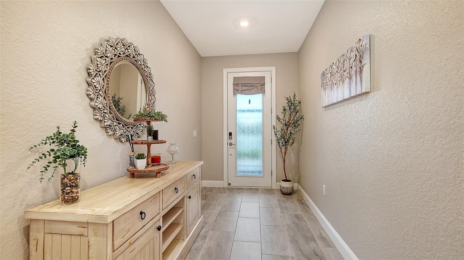 469 BANEBERRY COURT