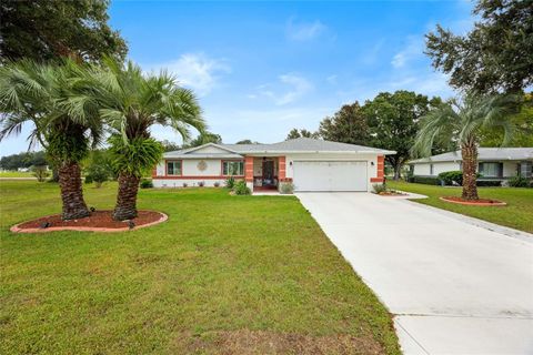 Photo of 10459 SW 62nd Court, Ocala, FL 34476 (MLS # OM710238)