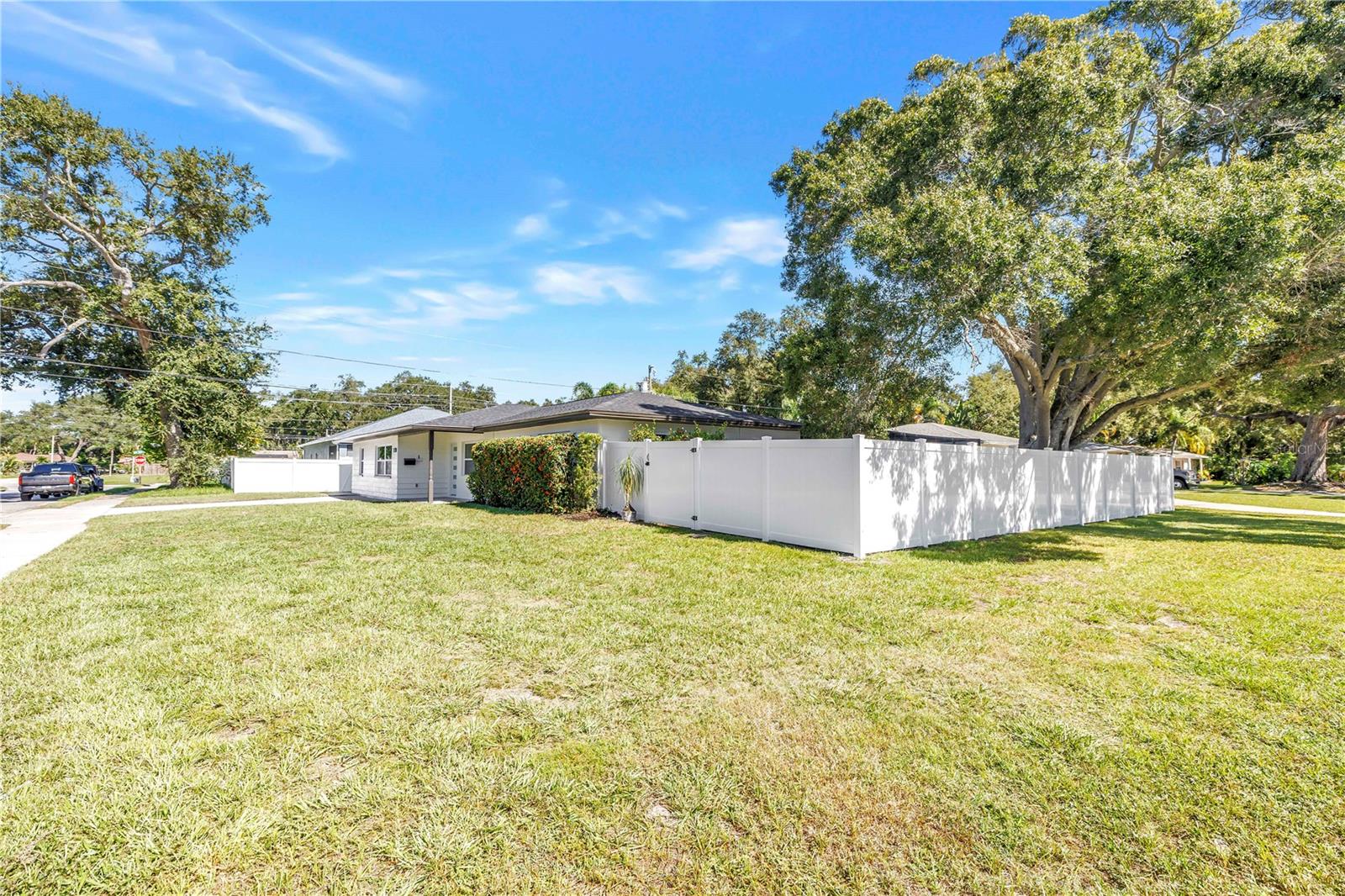 5331 98TH WAY N
