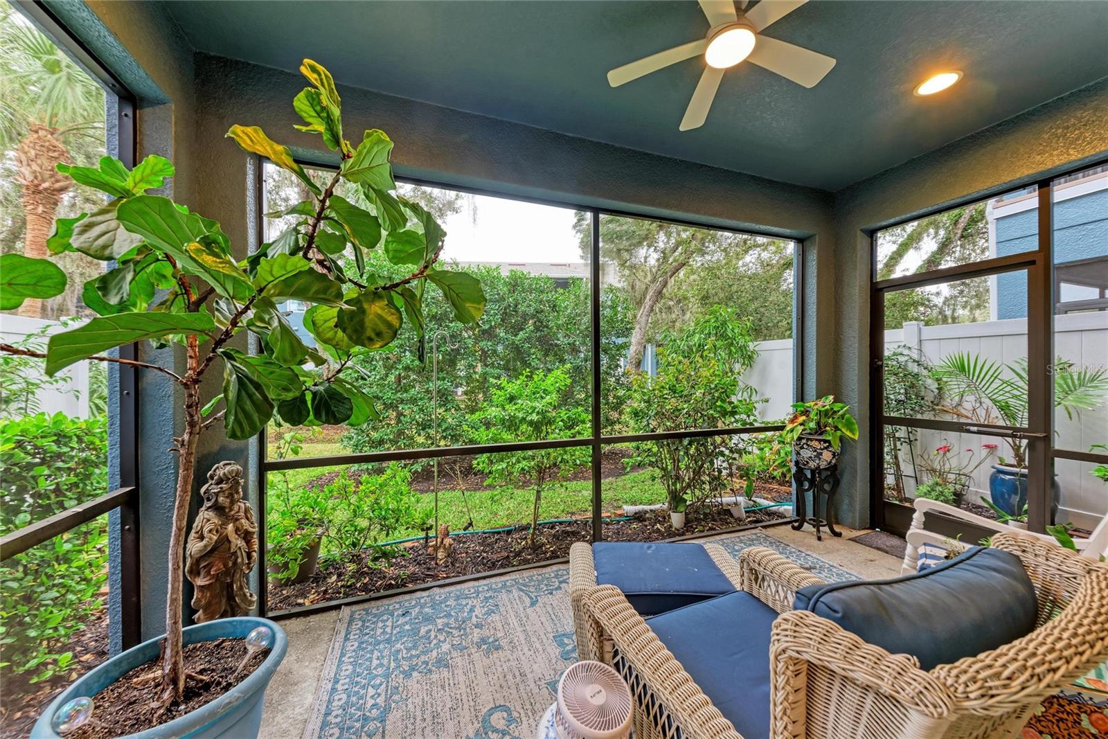 HAMMOCK PARK - Residential