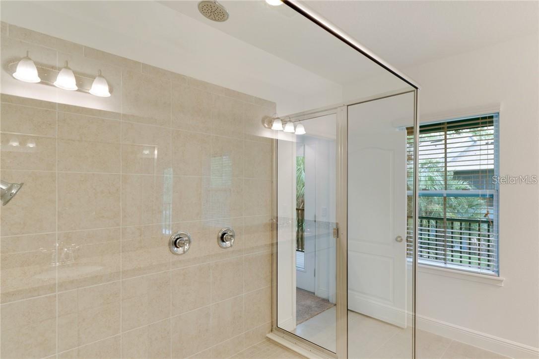 HAMMOCK PARK - Residential