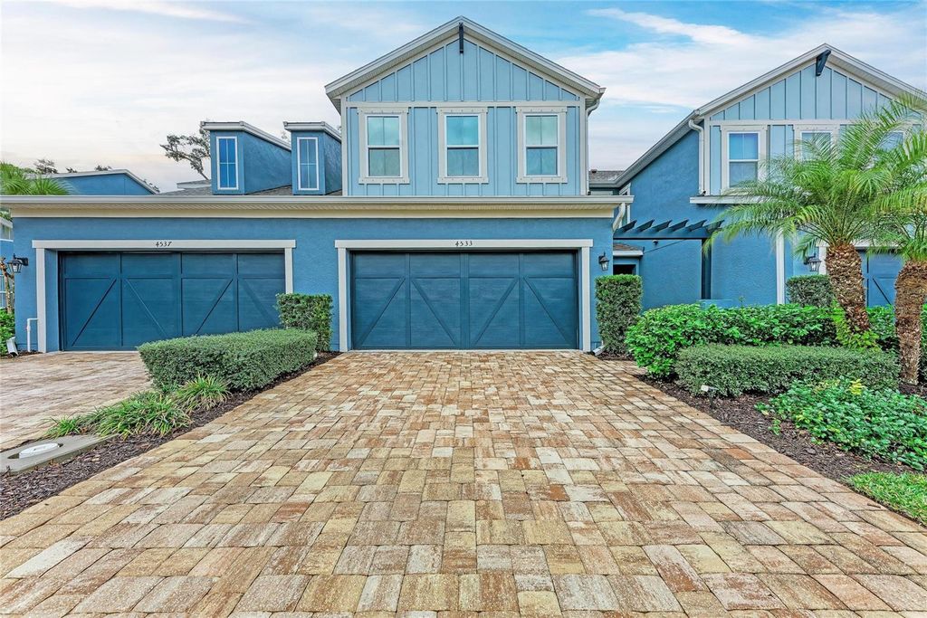 Photo of 4533 Chinkapin Drive, Sarasota, FL 34232 (MLS # A4679401)