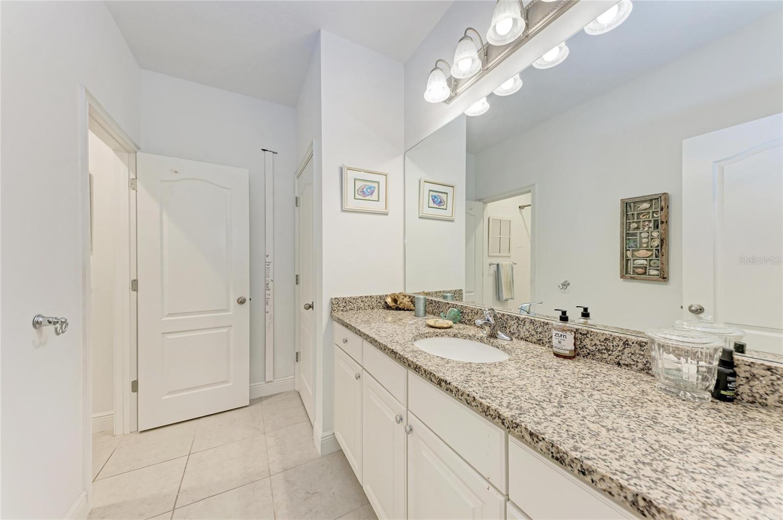 HAMMOCK PARK - Residential