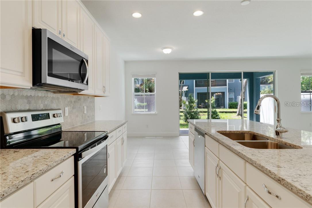 HAMMOCK PARK - Residential