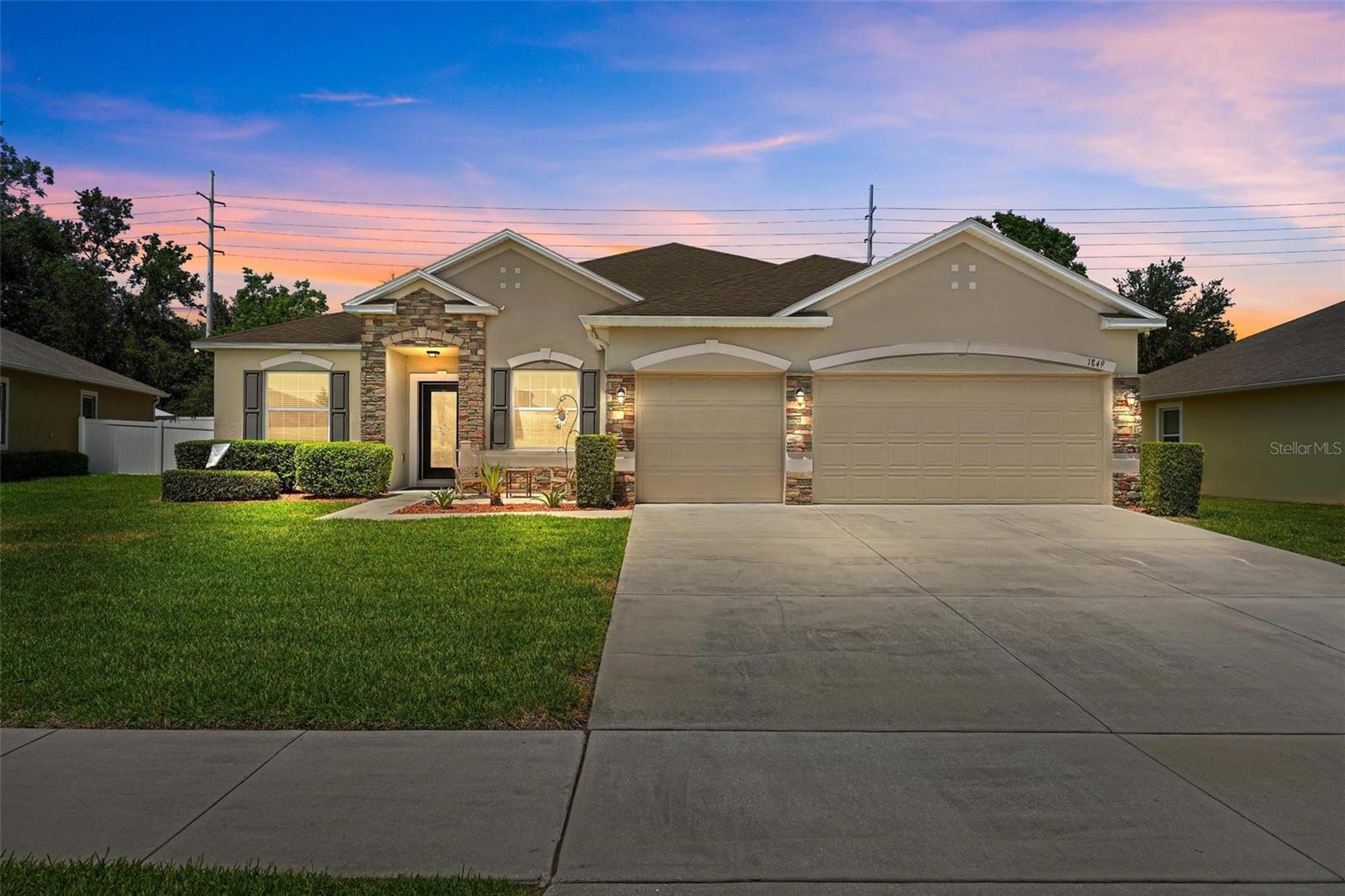LAKE DOE RESERVE - Residential