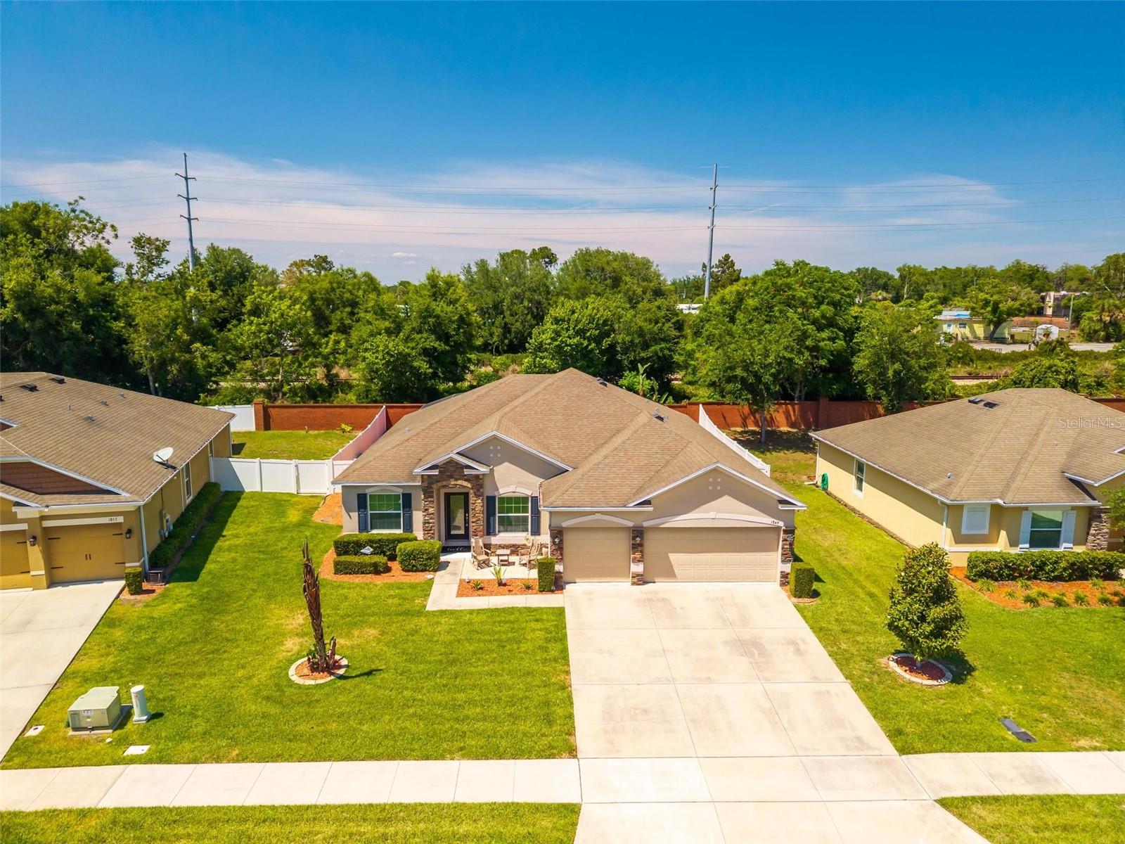 LAKE DOE RESERVE - Residential
