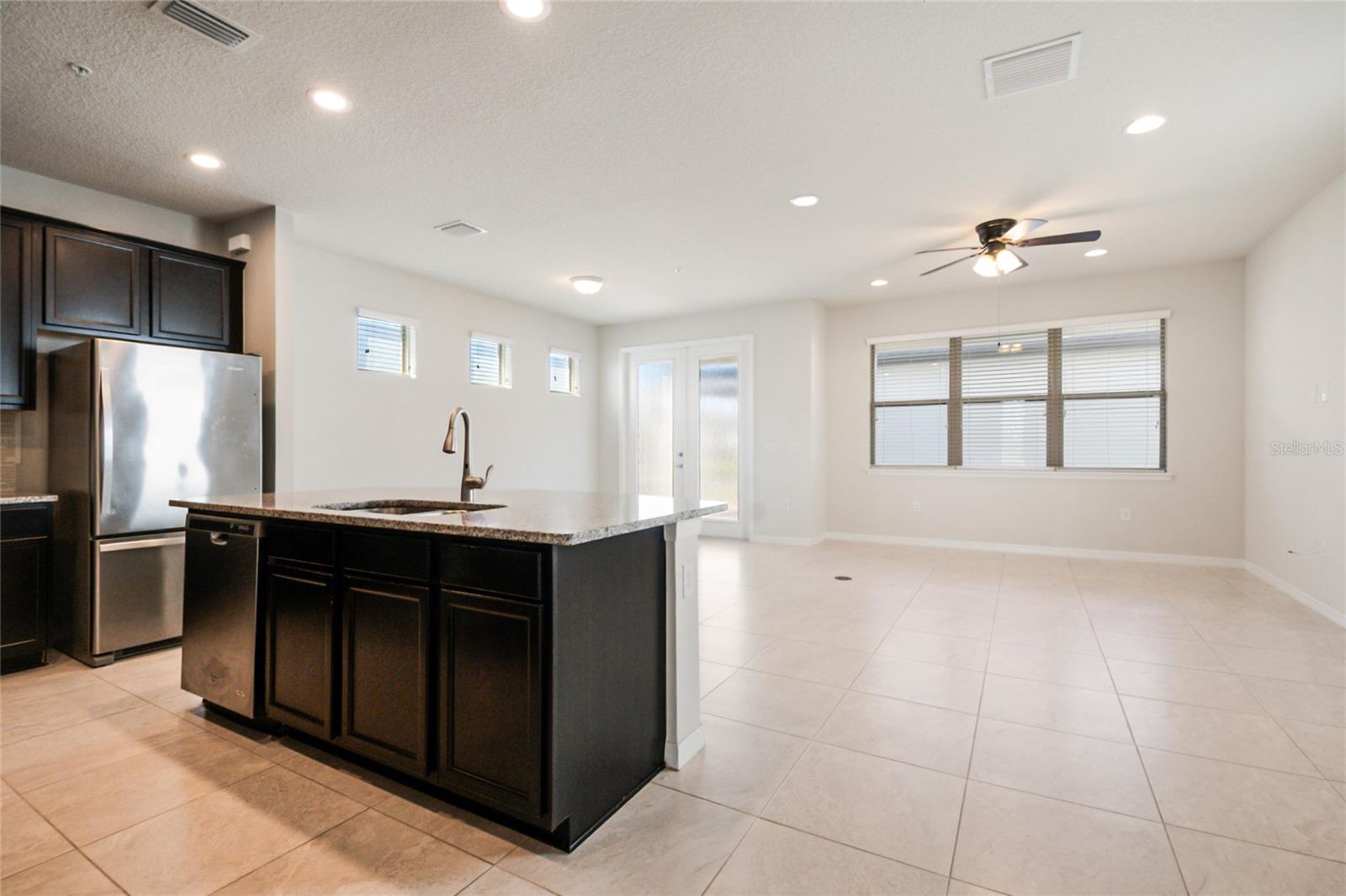 LAKEVIEW POINTE/HORIZON WEST 1 - Residential