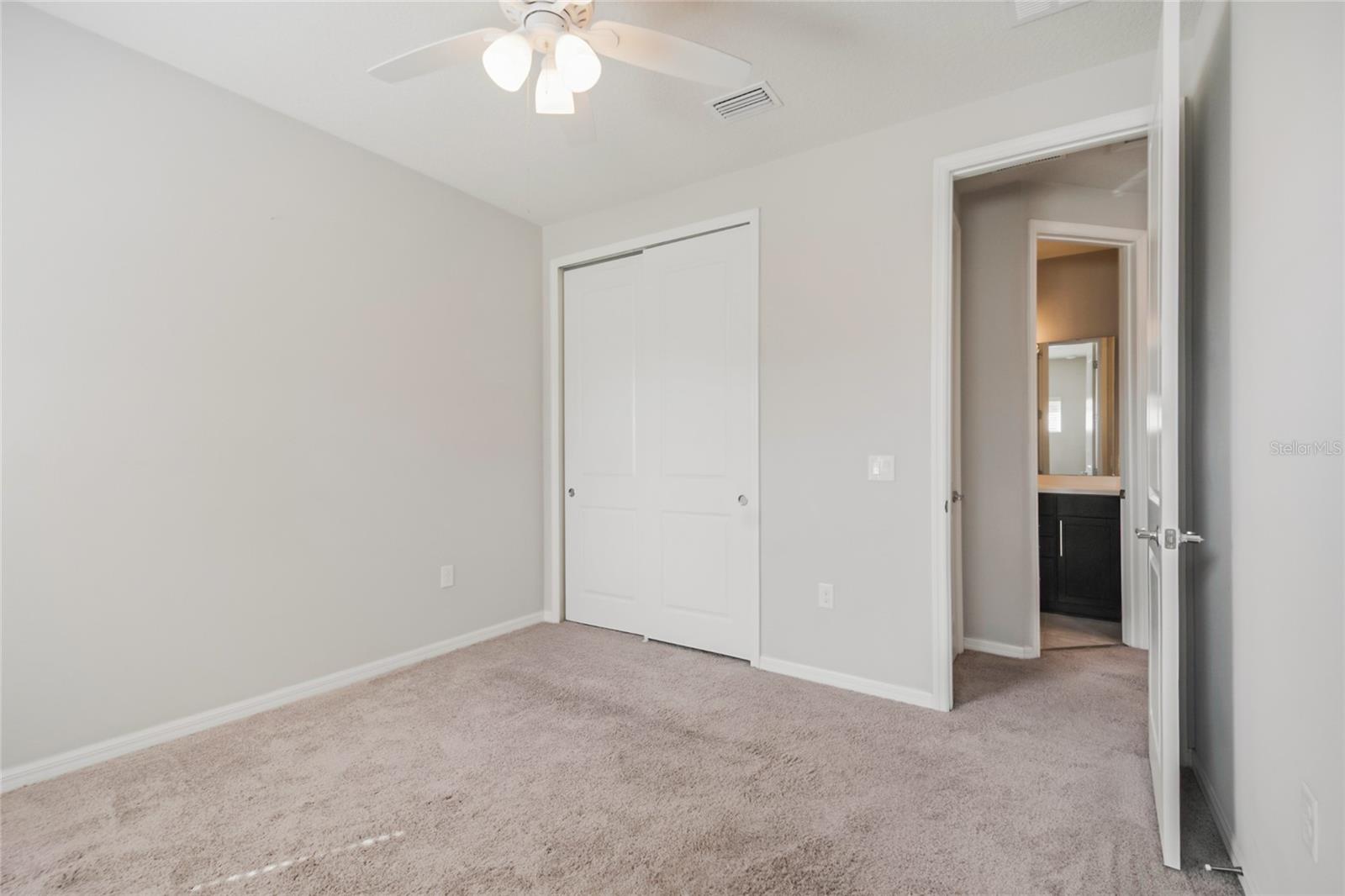 LAKEVIEW POINTE/HORIZON WEST 1 - Residential