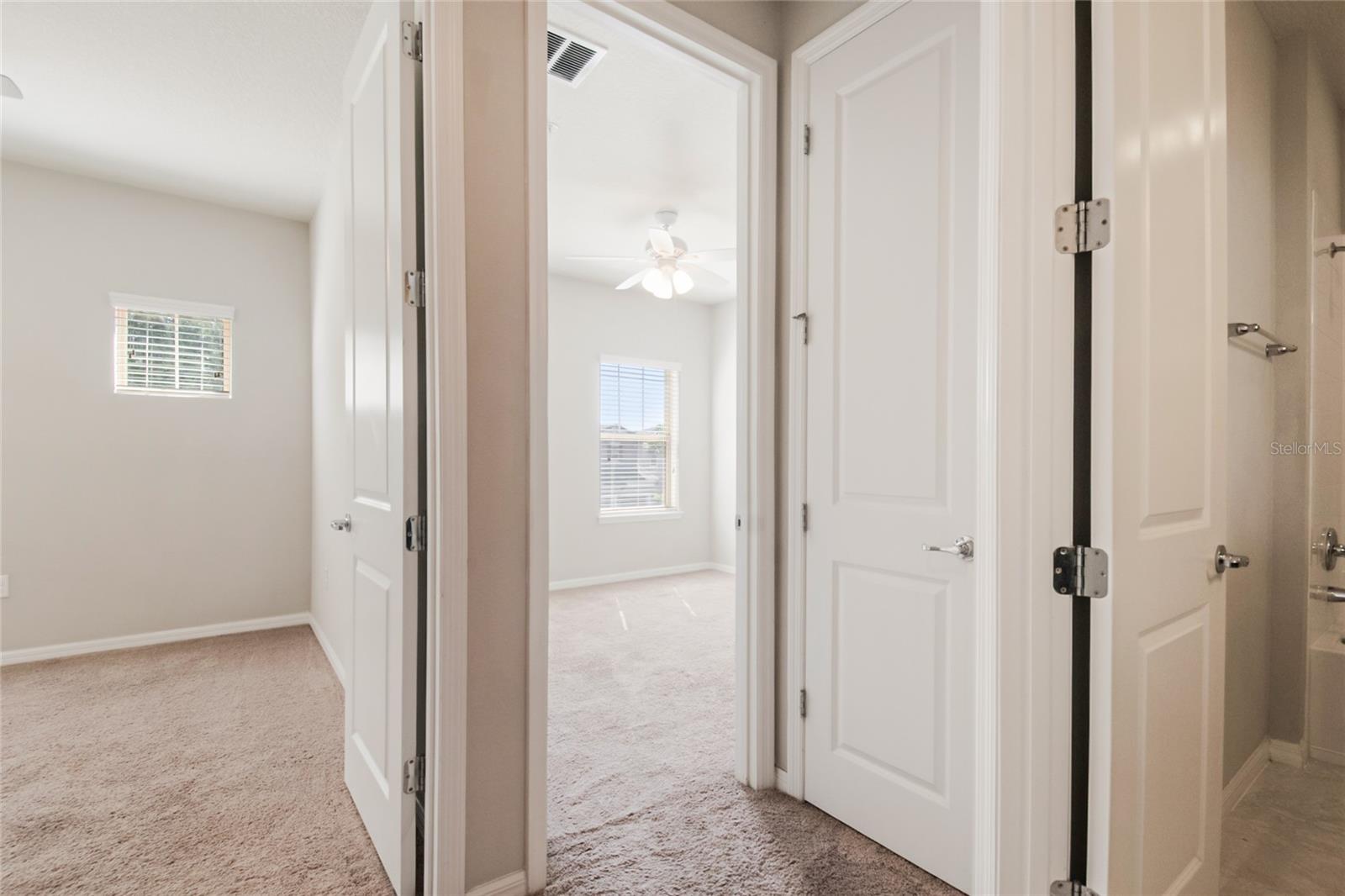 LAKEVIEW POINTE/HORIZON WEST 1 - Residential