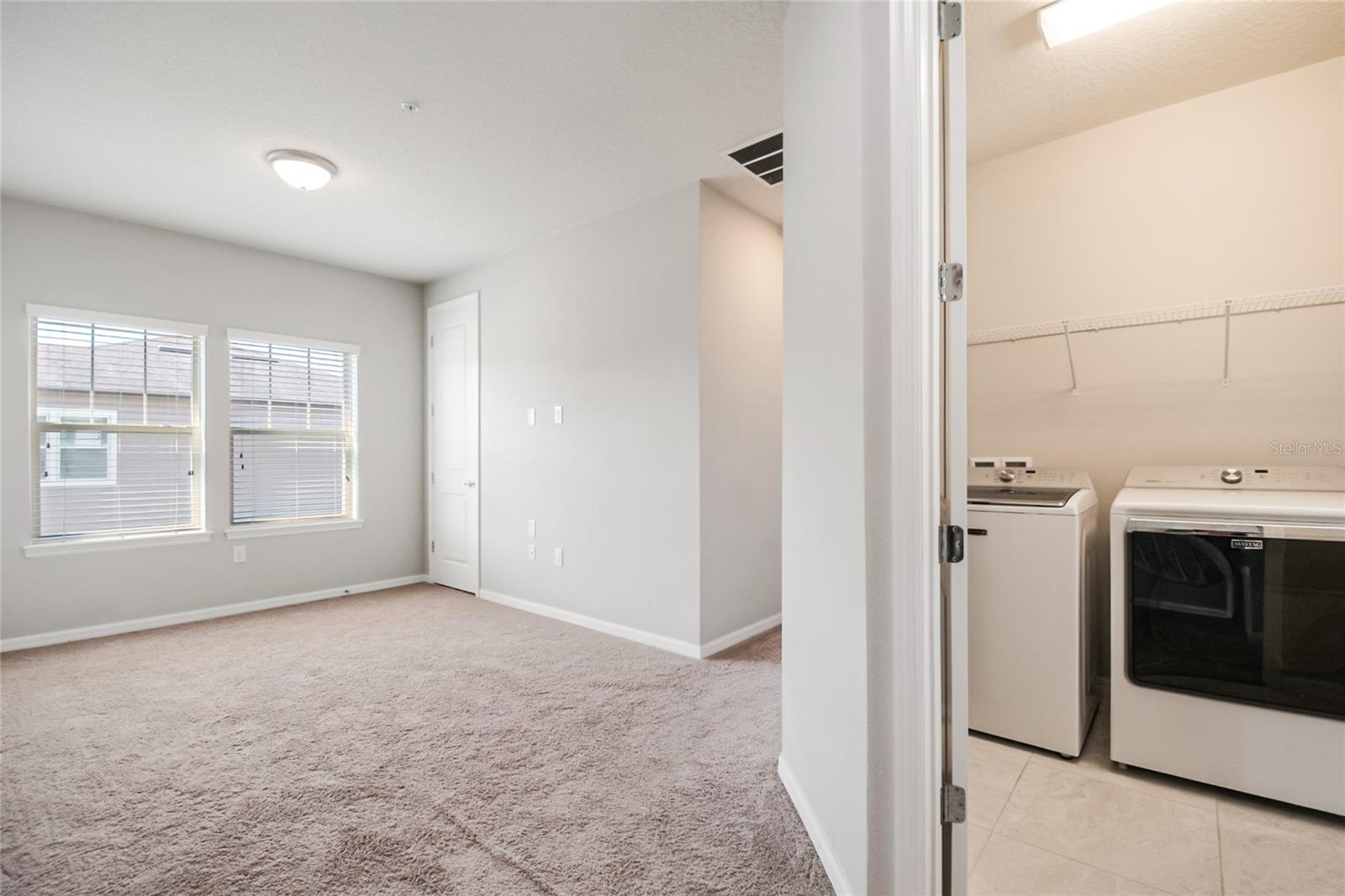 LAKEVIEW POINTE/HORIZON WEST 1 - Residential