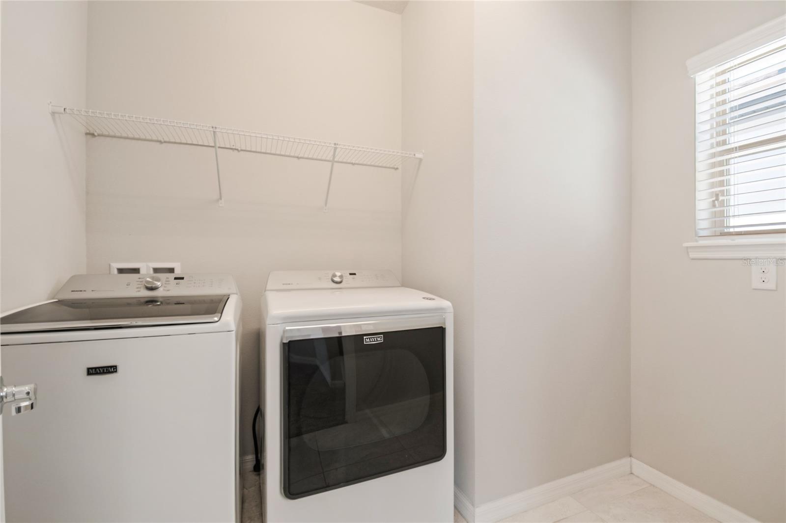 LAKEVIEW POINTE/HORIZON WEST 1 - Residential