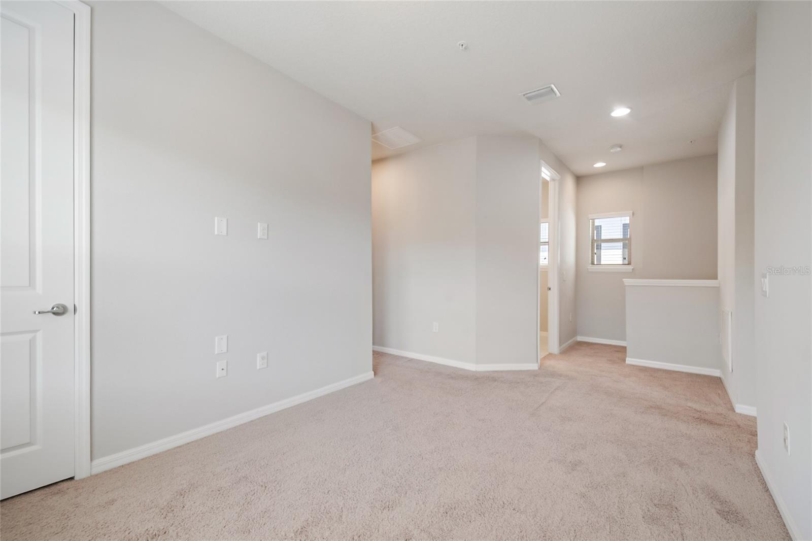 LAKEVIEW POINTE/HORIZON WEST 1 - Residential