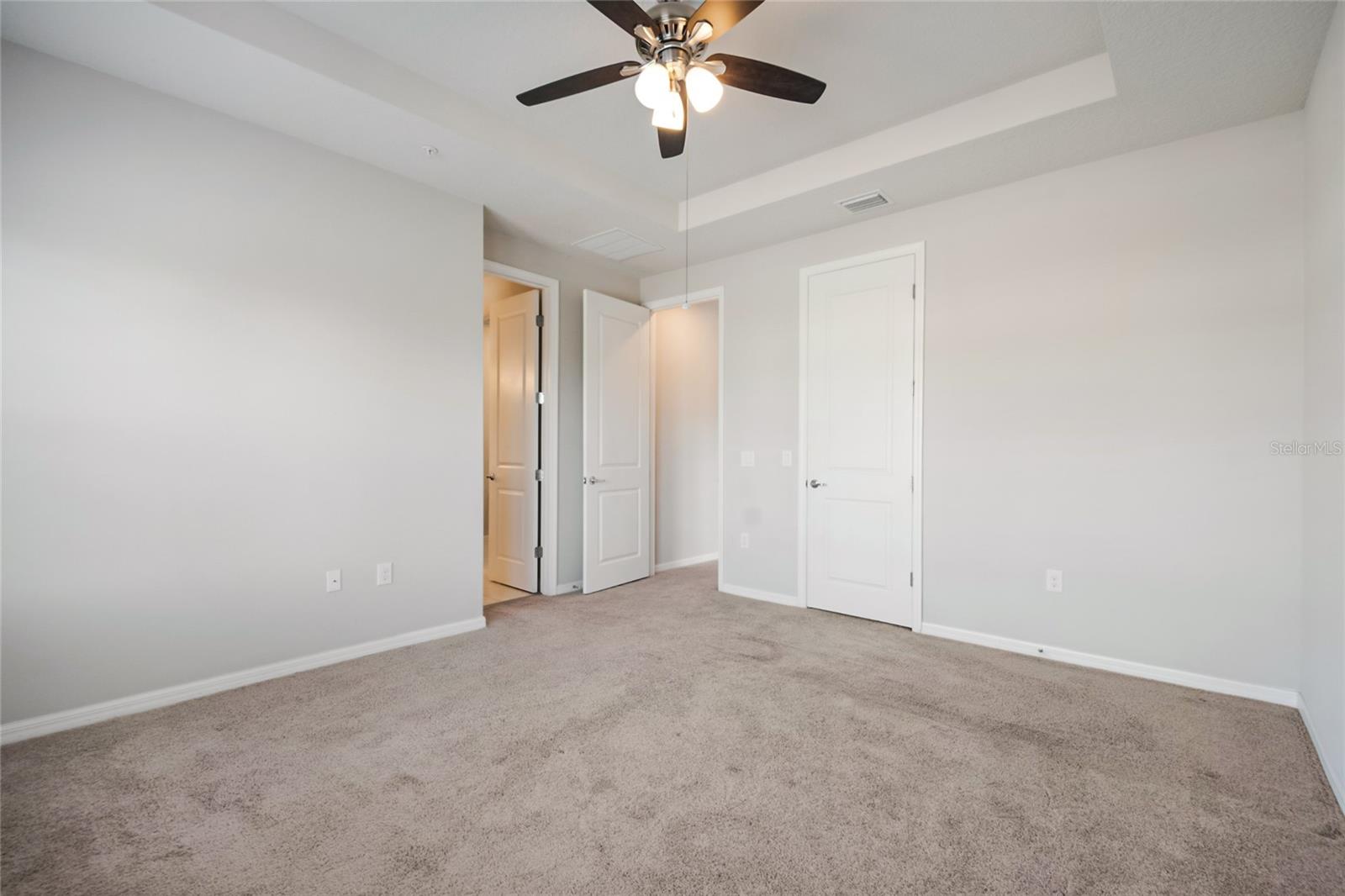 LAKEVIEW POINTE/HORIZON WEST 1 - Residential