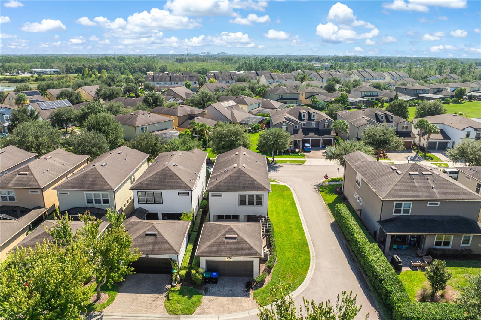 LAKEVIEW POINTE/HORIZON WEST 1 - Residential