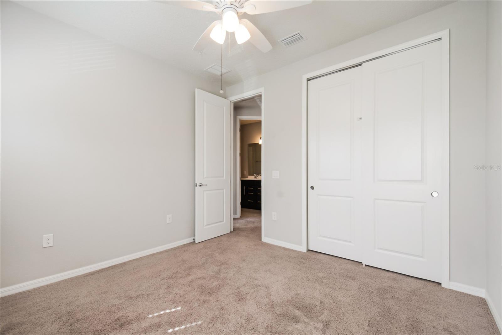 LAKEVIEW POINTE/HORIZON WEST 1 - Residential