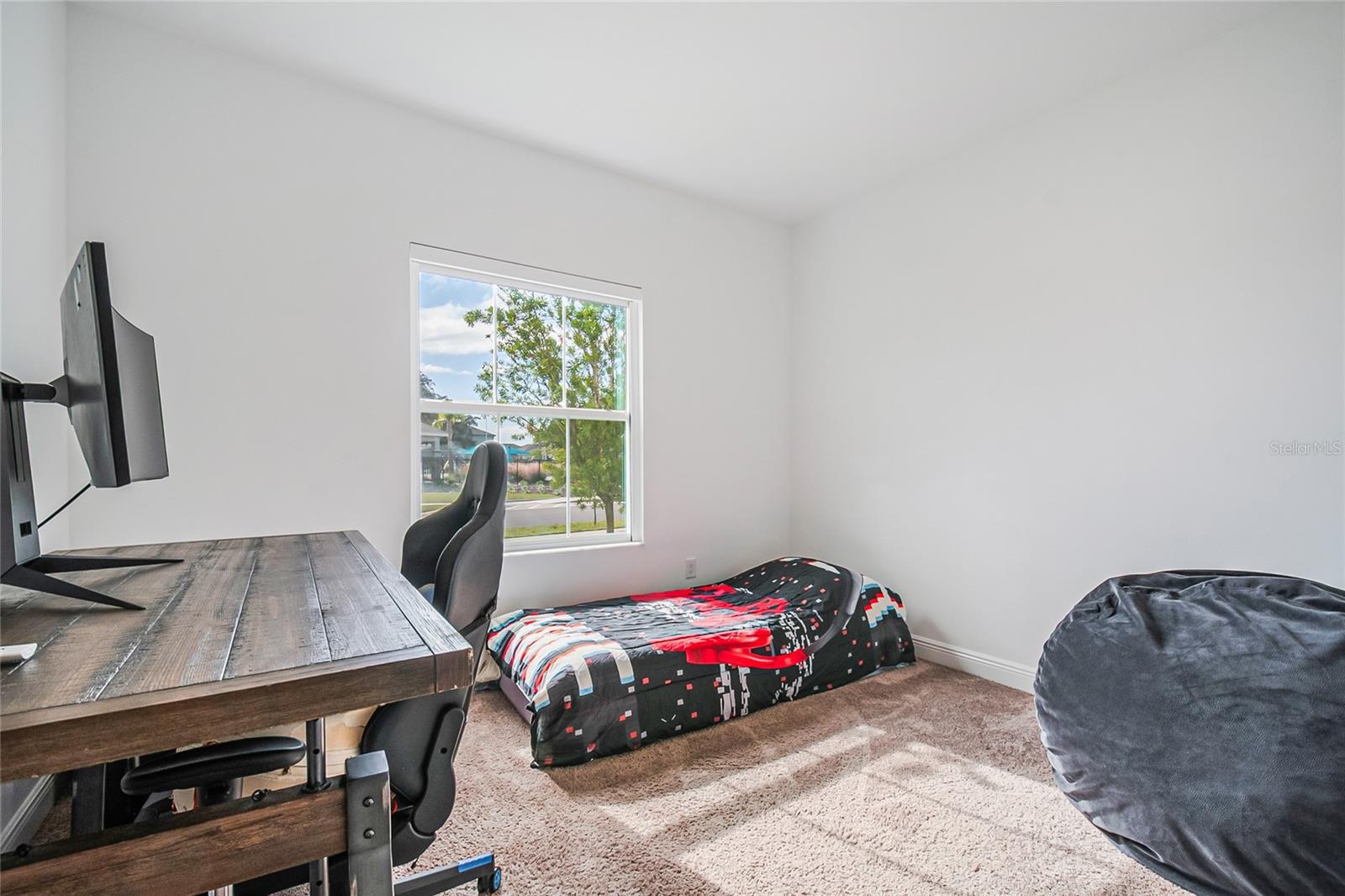 PRAIRIE OAKS - Residential