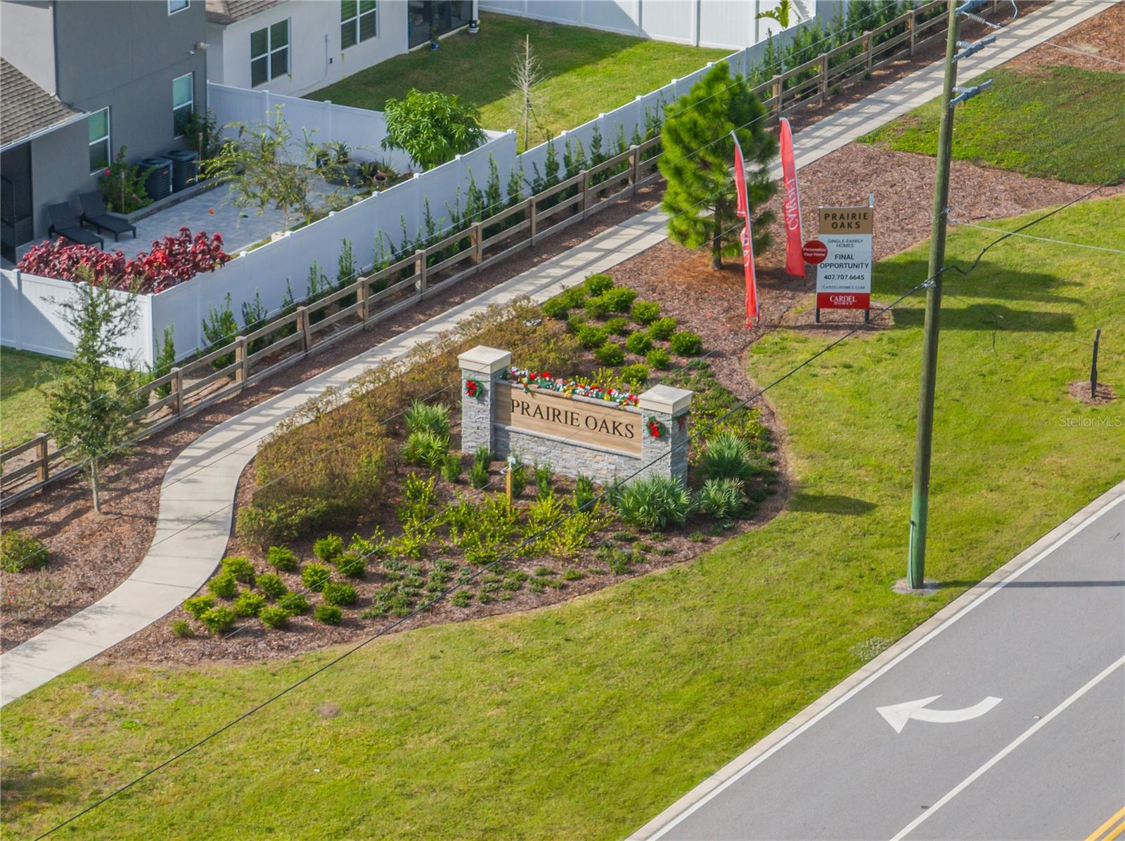 PRAIRIE OAKS - Residential