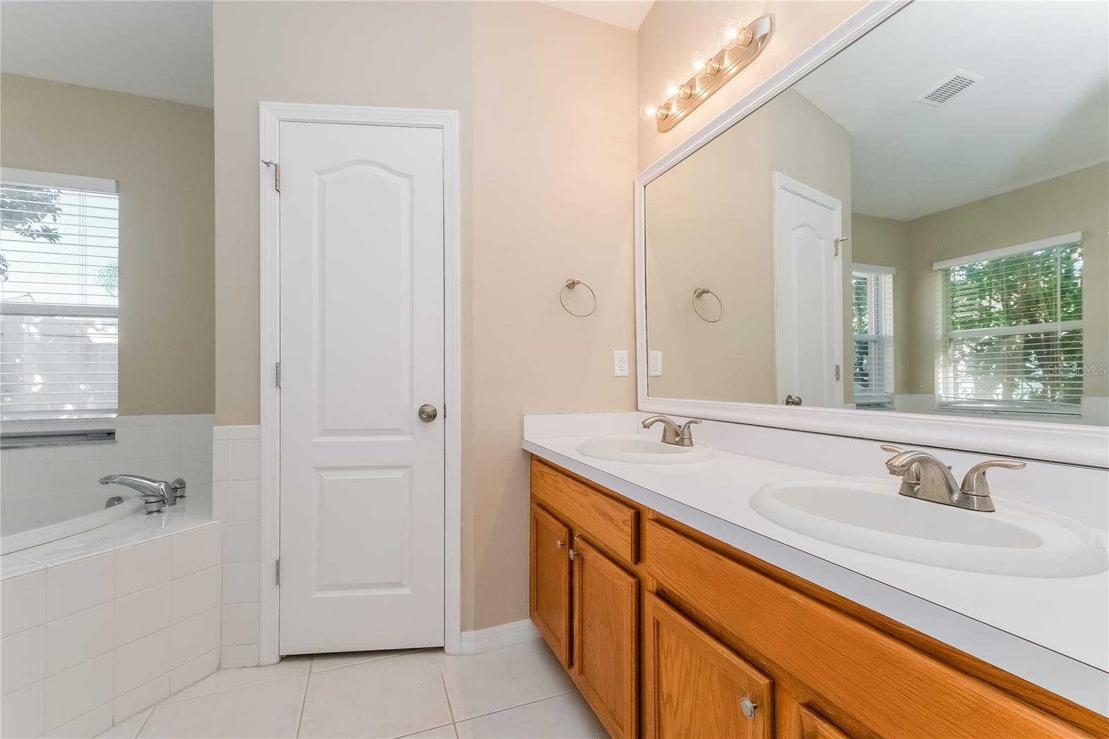 SUNCOAST MEADOWS INCREMENT 02 - Residential Lease