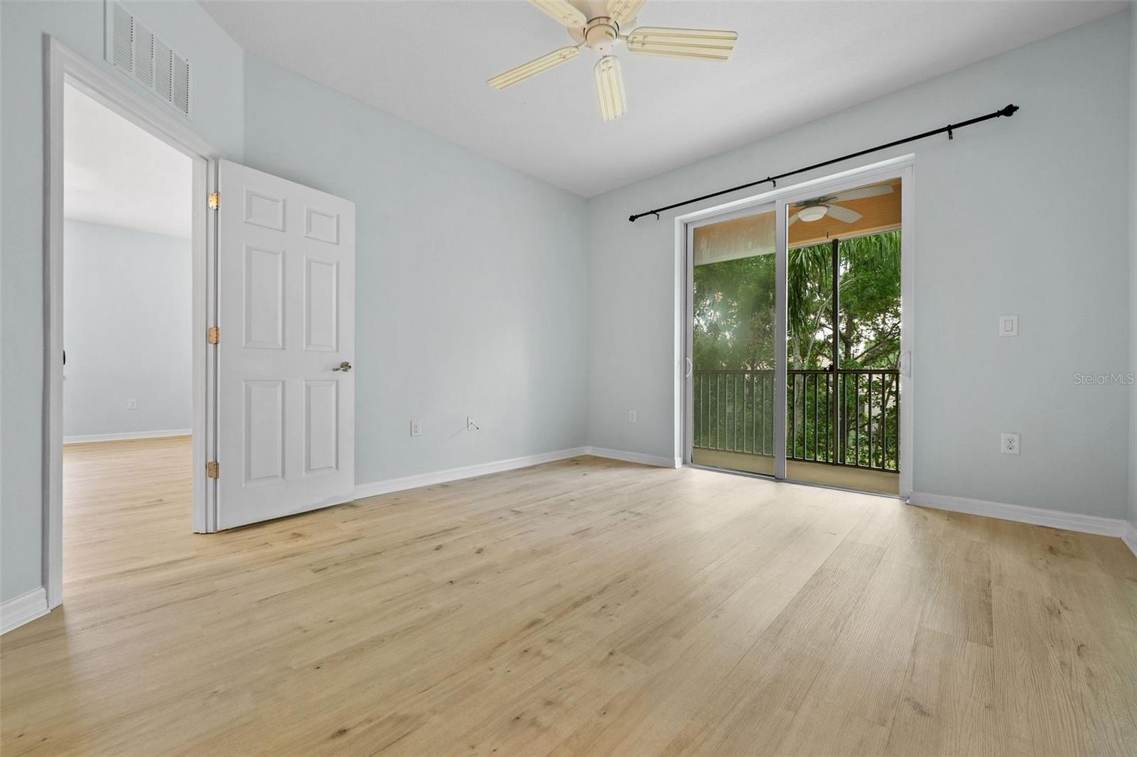 STONEHAVEN PH 4, 5, 6, 7 & 25 - Residential Lease