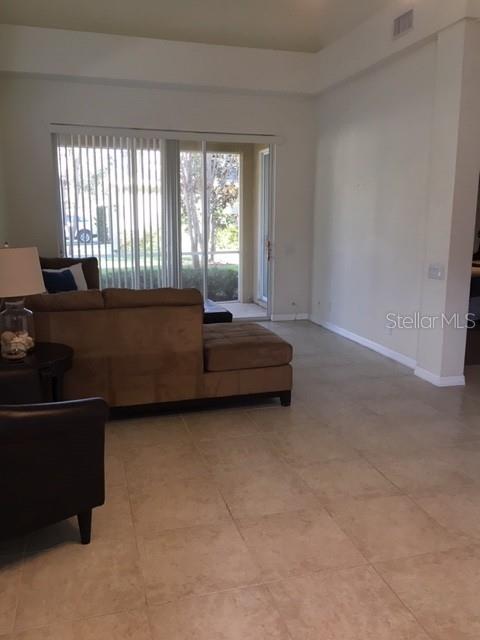 PALMBROOKE TWNHMS - Residential Lease