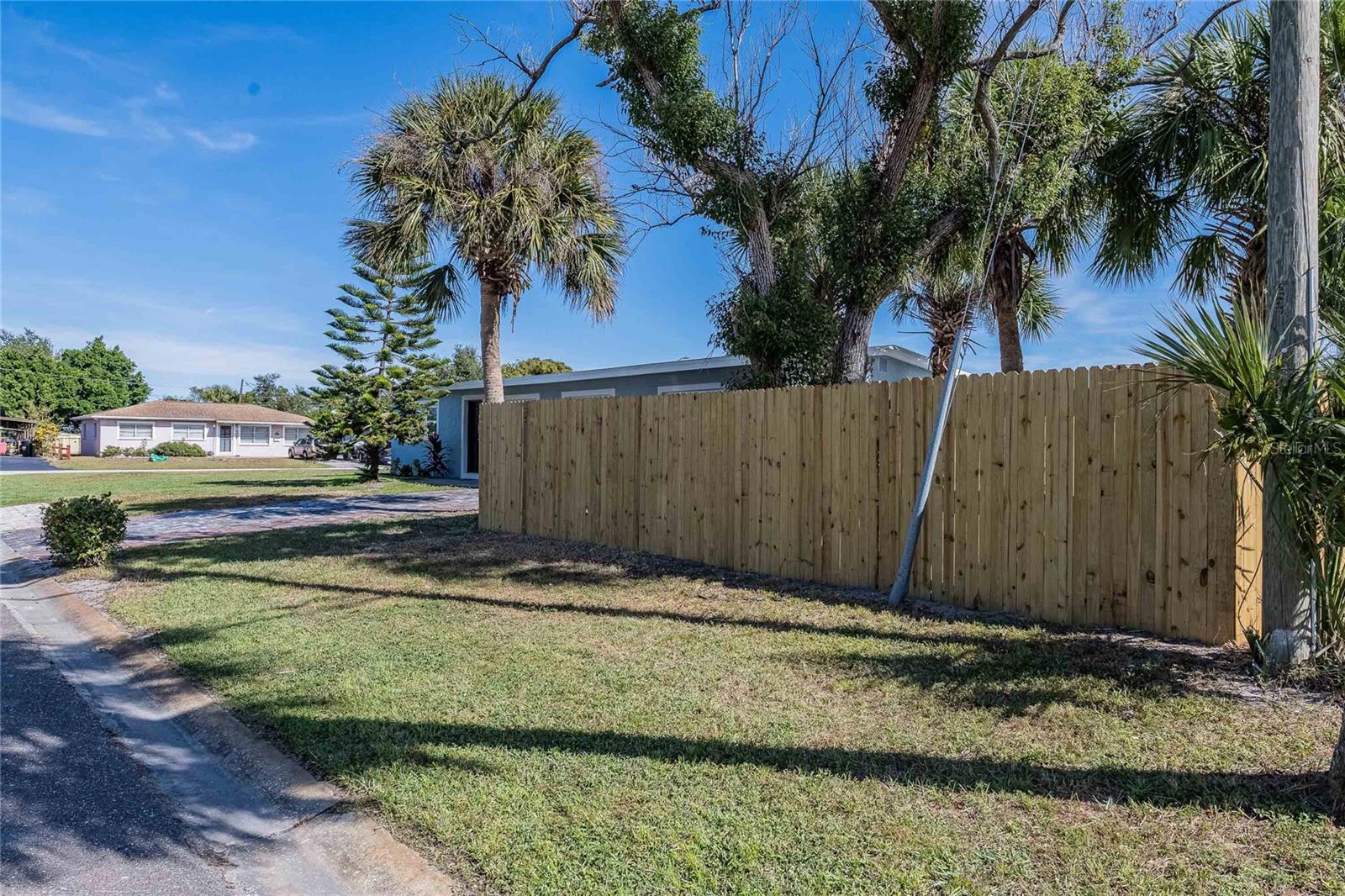 TYRONE SUB F A X REP - Residential