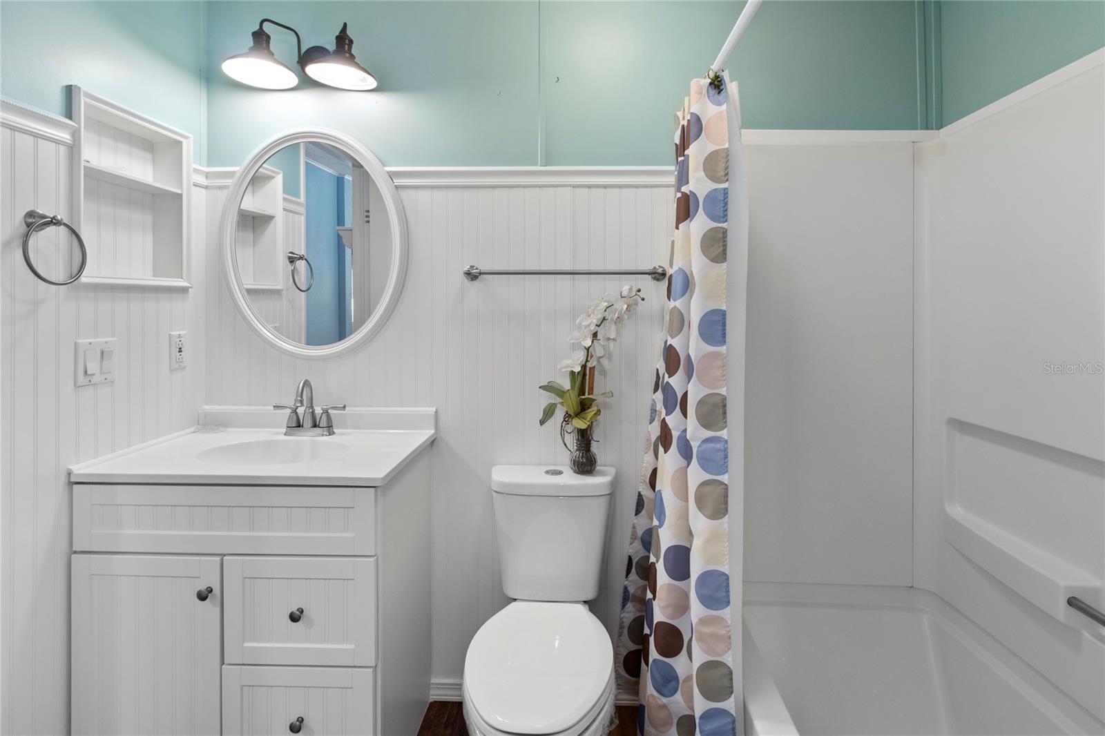 RIDGEWOOD OAKS PH II & III - Residential