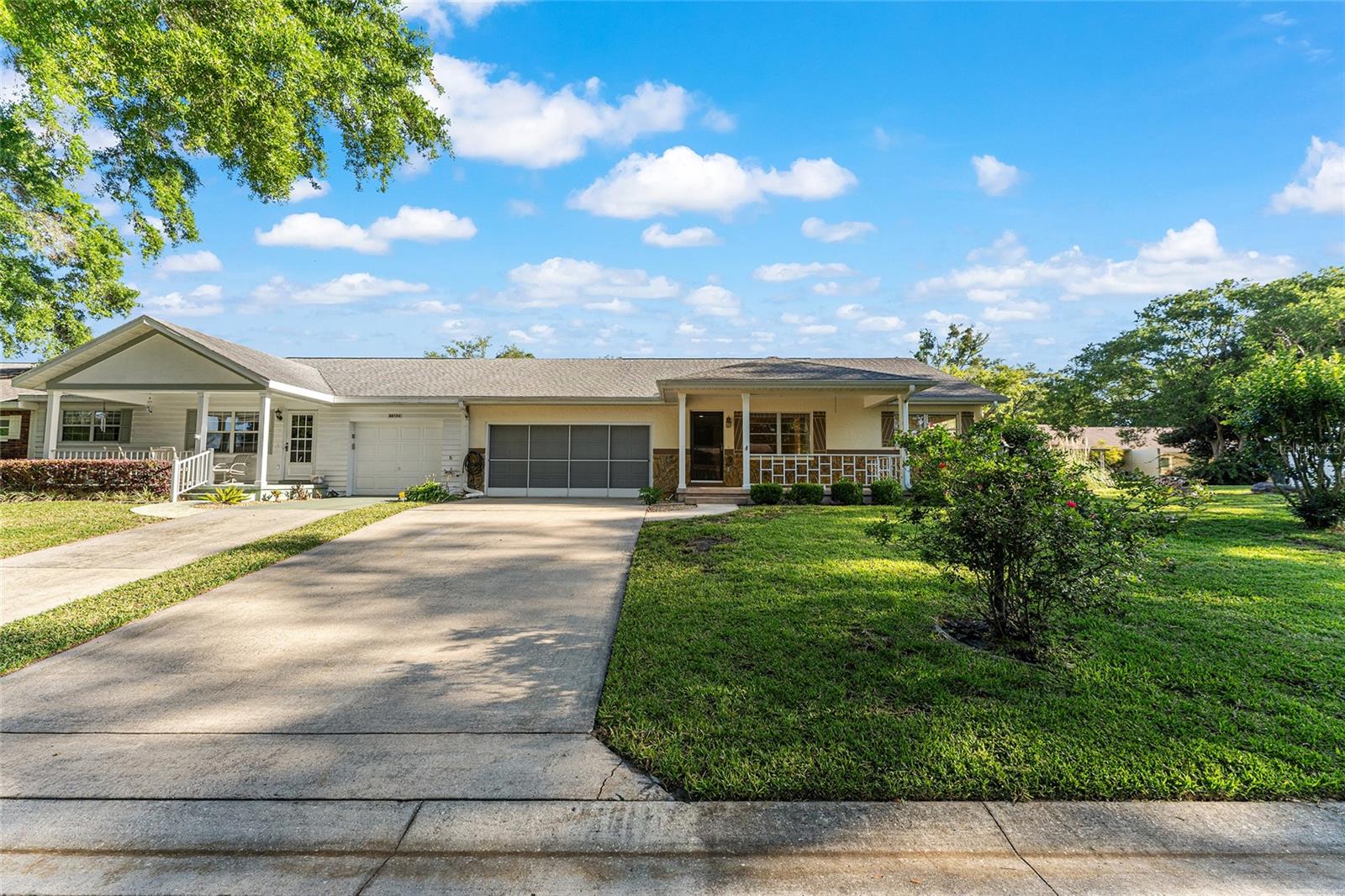 ON TOP OF THE WORLD - Residential