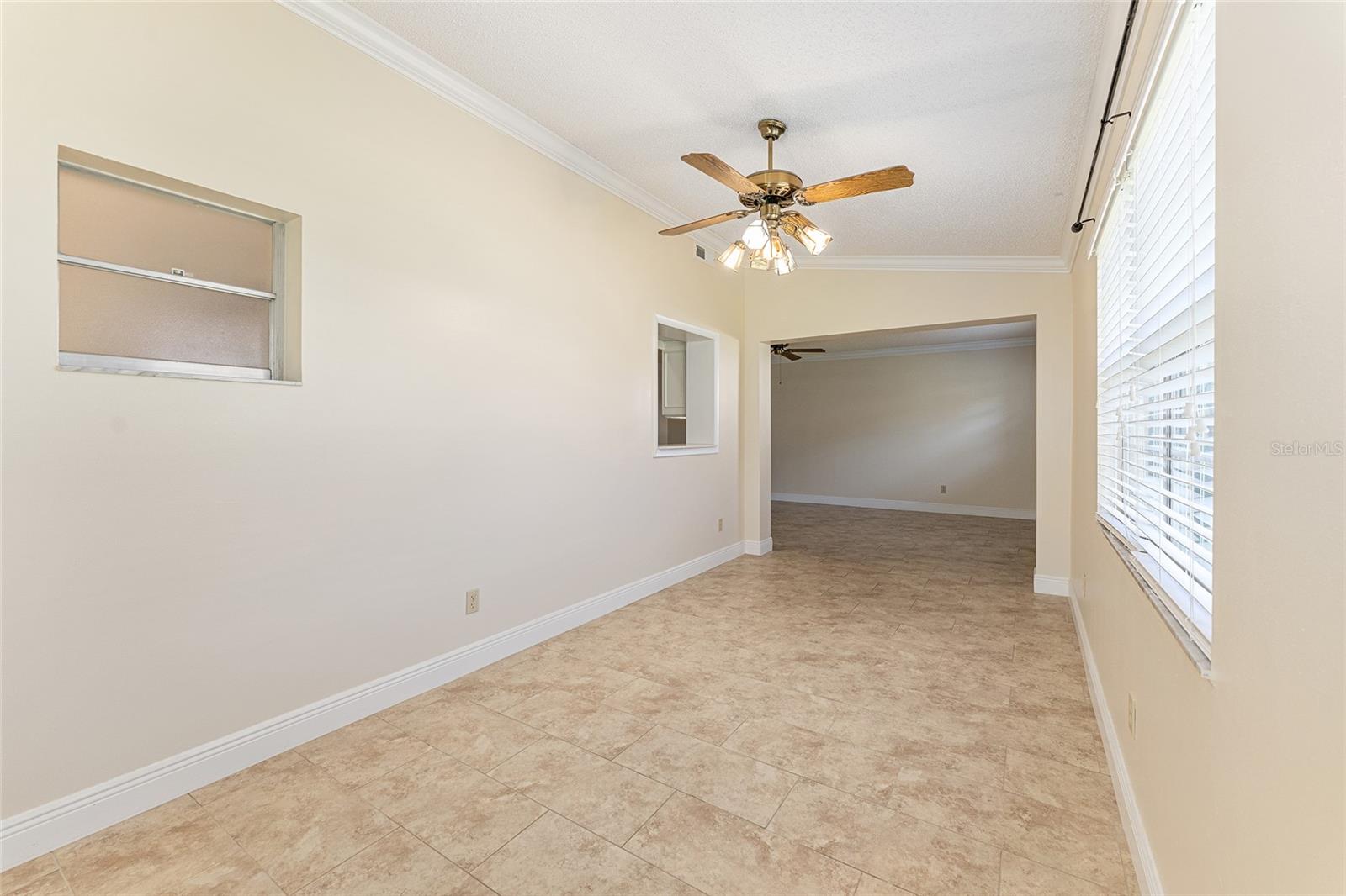 ON TOP OF THE WORLD - Residential