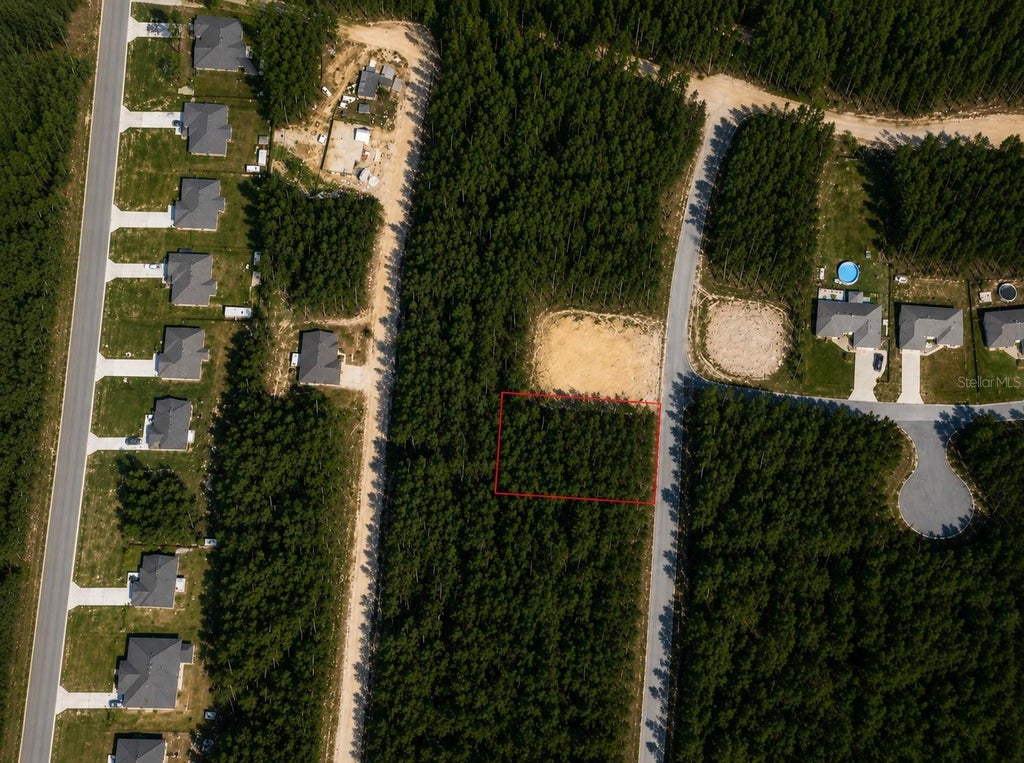 Photo of Sequoia Trail Trak, Ocklawaha, FL 32179 (MLS # O6426018)