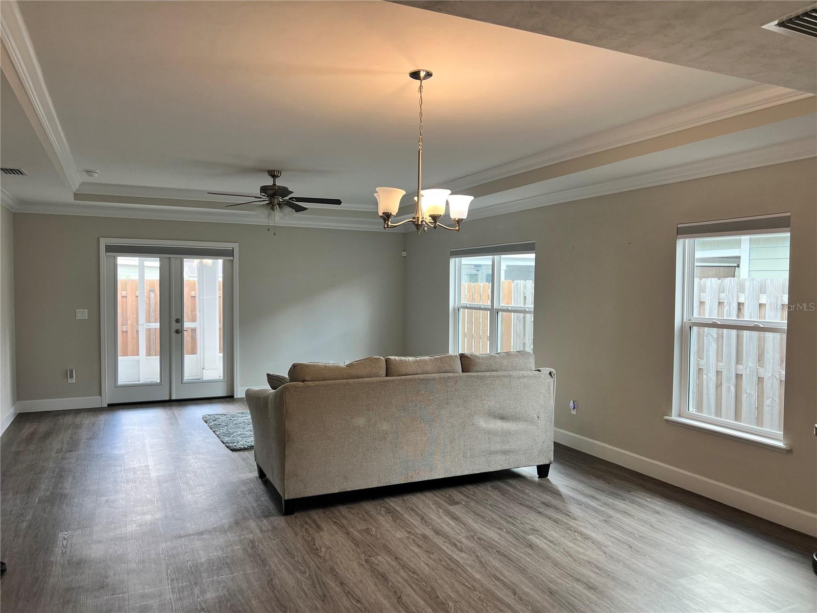 OAK VIEW VILLAGE PH II - Residential Lease