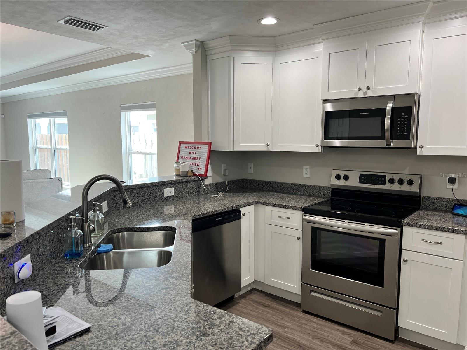 OAK VIEW VILLAGE PH II - Residential Lease