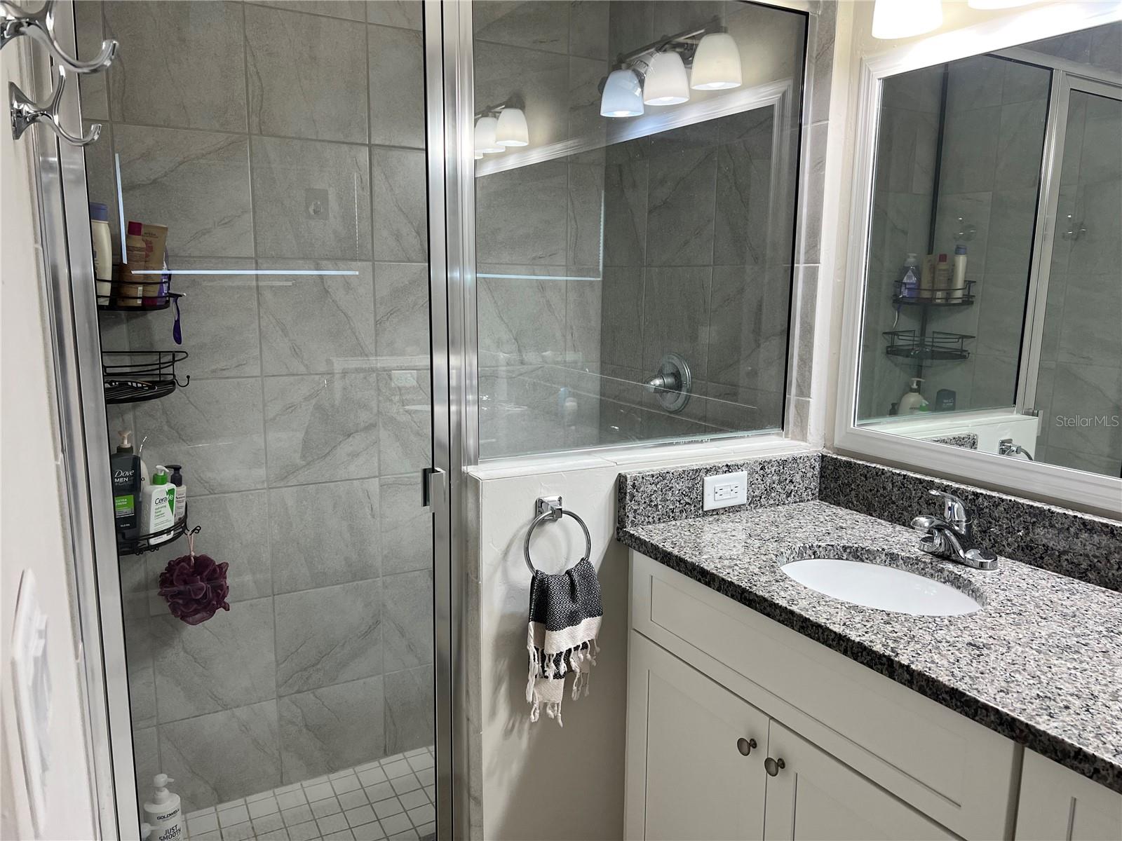 OAK VIEW VILLAGE PH II - Residential Lease