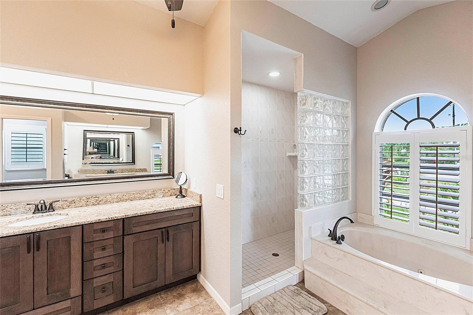 PUNTA GORDA ISLES SEC 12 - Residential Lease