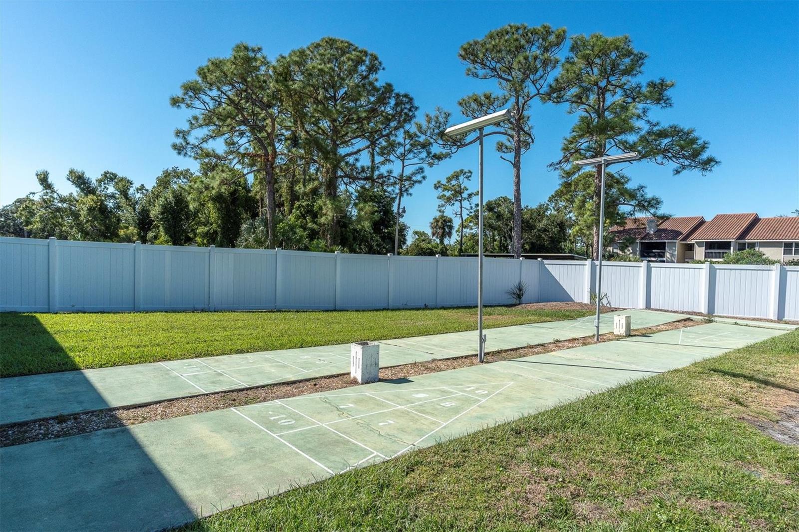 VILLAGE IN THE PINES 1 - Residential