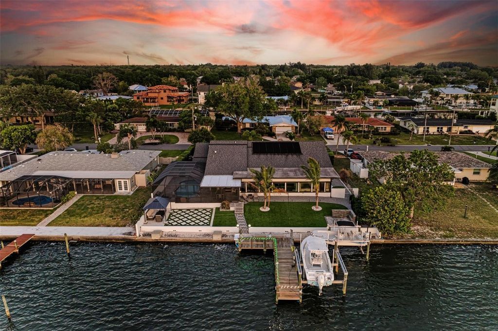 Photo of 5207 Bay State Road, Palmetto, FL 34221 (MLS # A4683717)