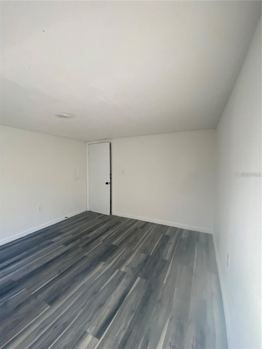 POMONA PARK - Residential